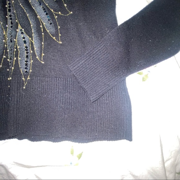 cute beaded blue & gold fairy core v-neck sweater 🧚🏾‍♀️ - Picture 2 of 4